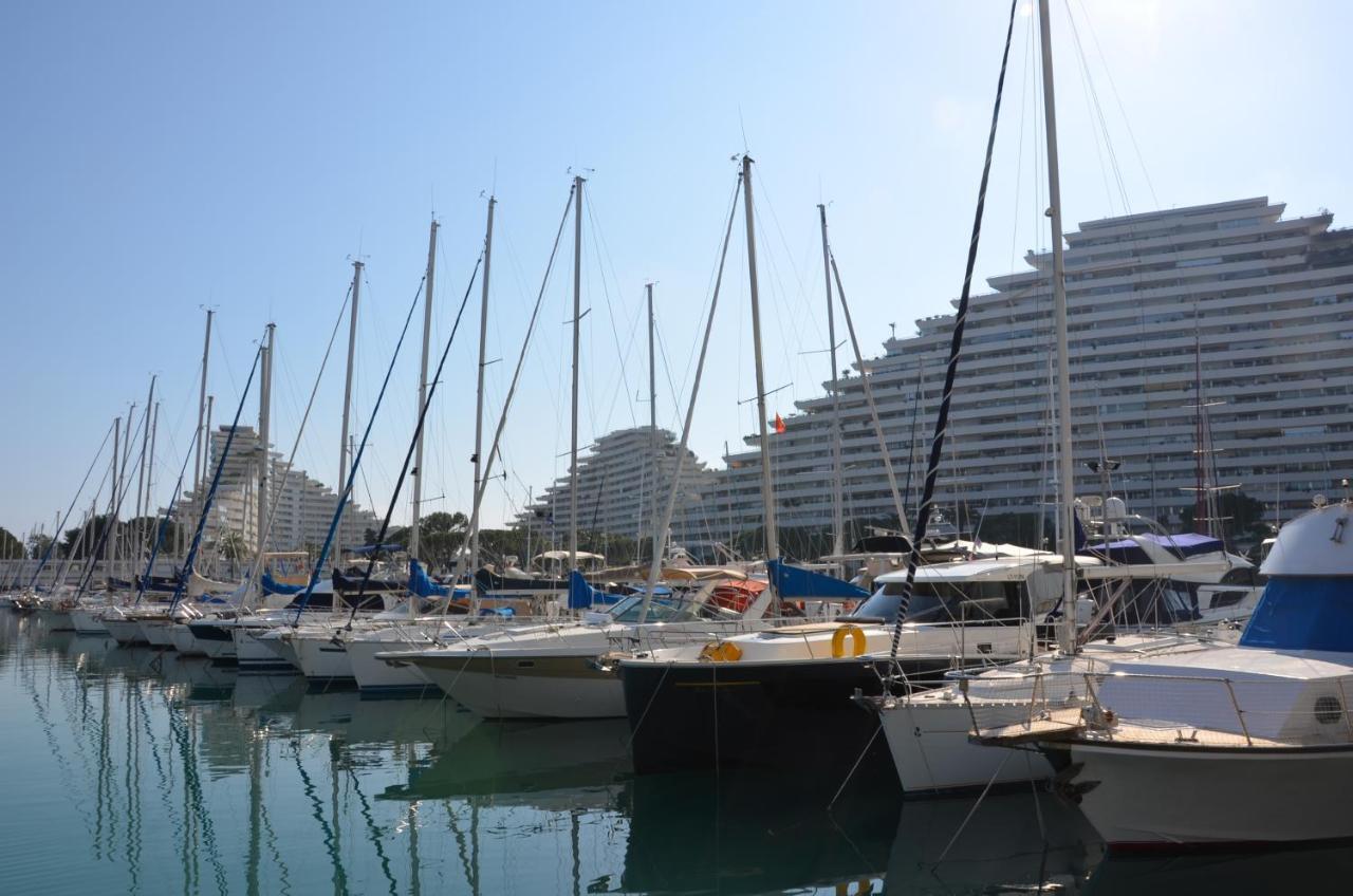 Lovely Apartment In Marina Baie Des Anges- Baronnet - Sew View, Free Parking Spaces On Site, Restaurants, Beach, Supermarket 빌뇌브루베 외부 사진