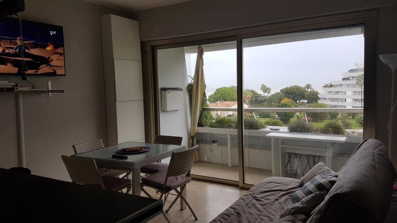 Lovely Apartment In Marina Baie Des Anges- Baronnet - Sew View, Free Parking Spaces On Site, Restaurants, Beach, Supermarket 빌뇌브루베 외부 사진